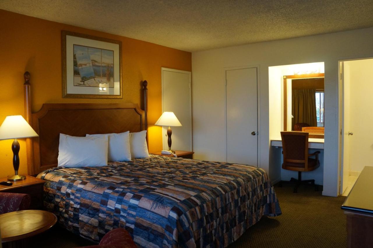 Classic Inn Red Bluff Luaran gambar